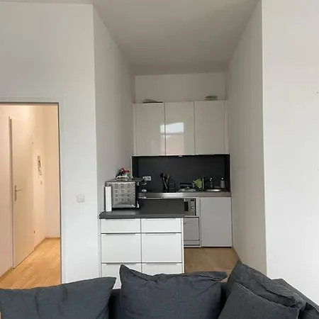 Cozy Flat In Center 아파트 그라츠